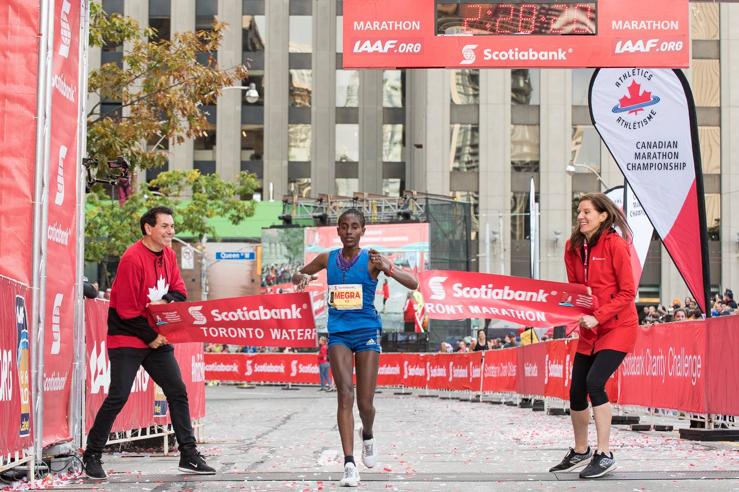 Ethiopian Marta Megra wins The Toronto Waterfront Scotia Bank Marathon